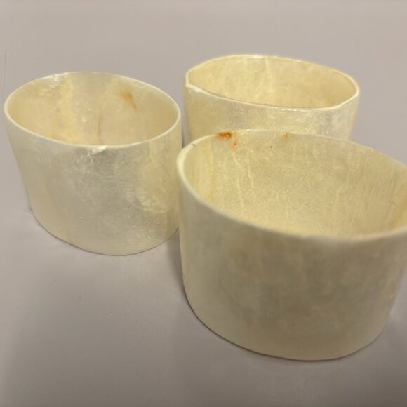 Elegant capiz napkin holders/12 - Picture 2 of 6